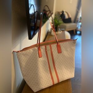 MICHAEL KORS Large Logo Stripe Travel Tote Bag Bright White
